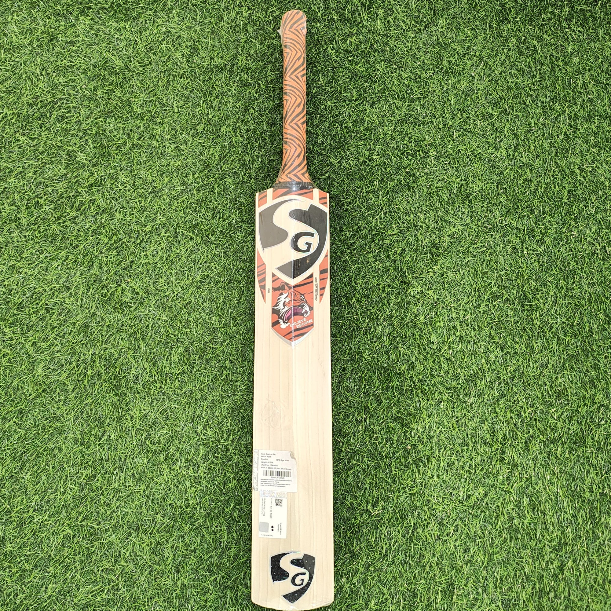 SG Roar English Willow Cricket Bat | 1098g