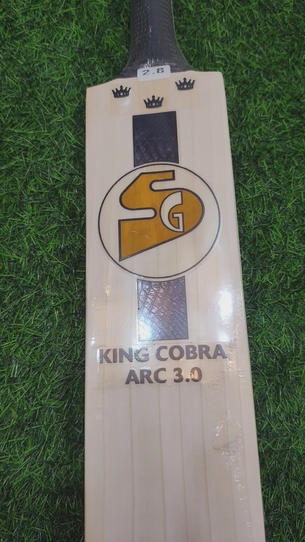 SG King Cobra ARC 3.0 English Willow Cricket Bat | 1136g