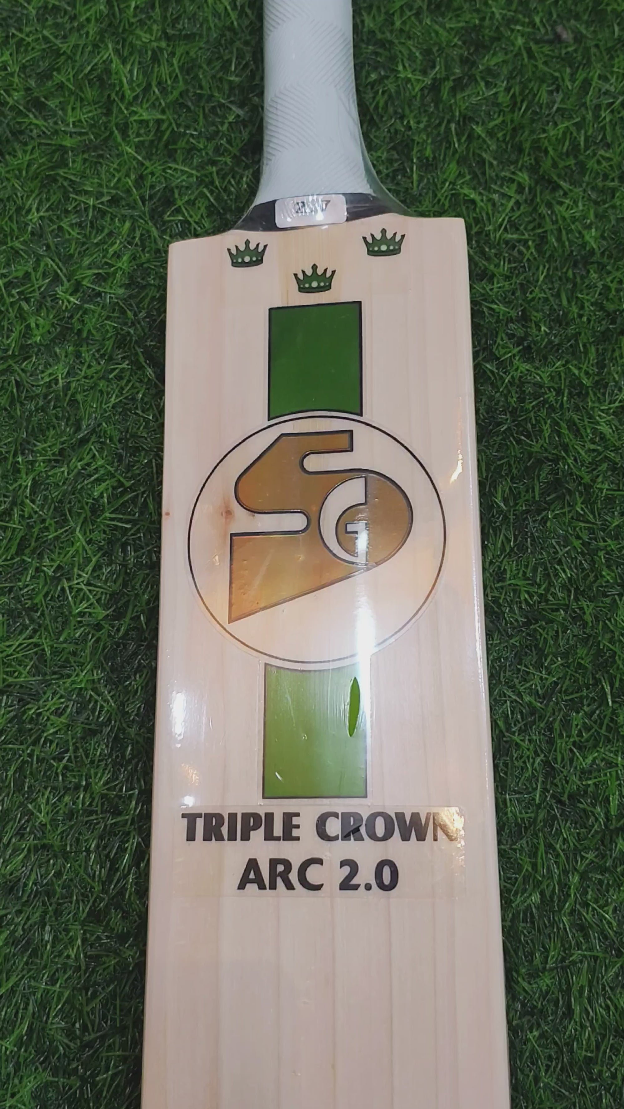SG Triple Crown Icon 2.0 English Willow Cricket Bat | 1095g