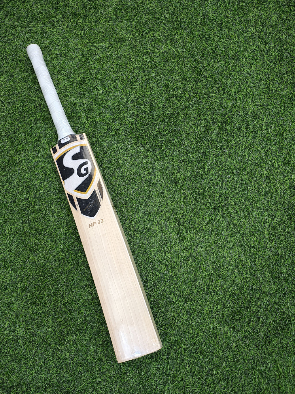 SG HP 33  English Willow Cricket Bat | 1137g