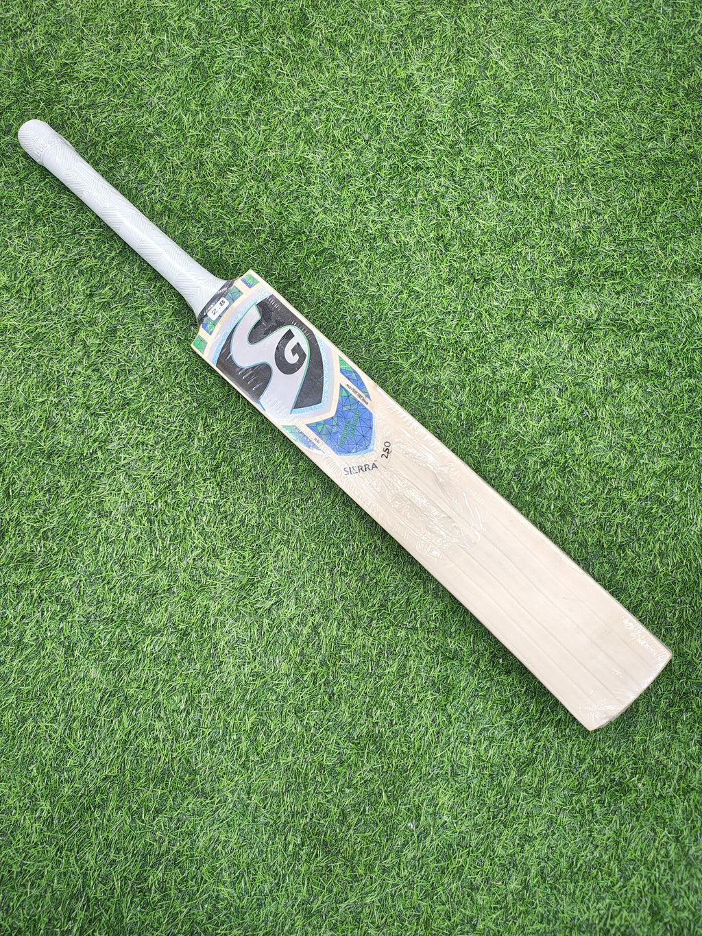 SG Sierra 250  English Willow Cricket Bat | 1110g