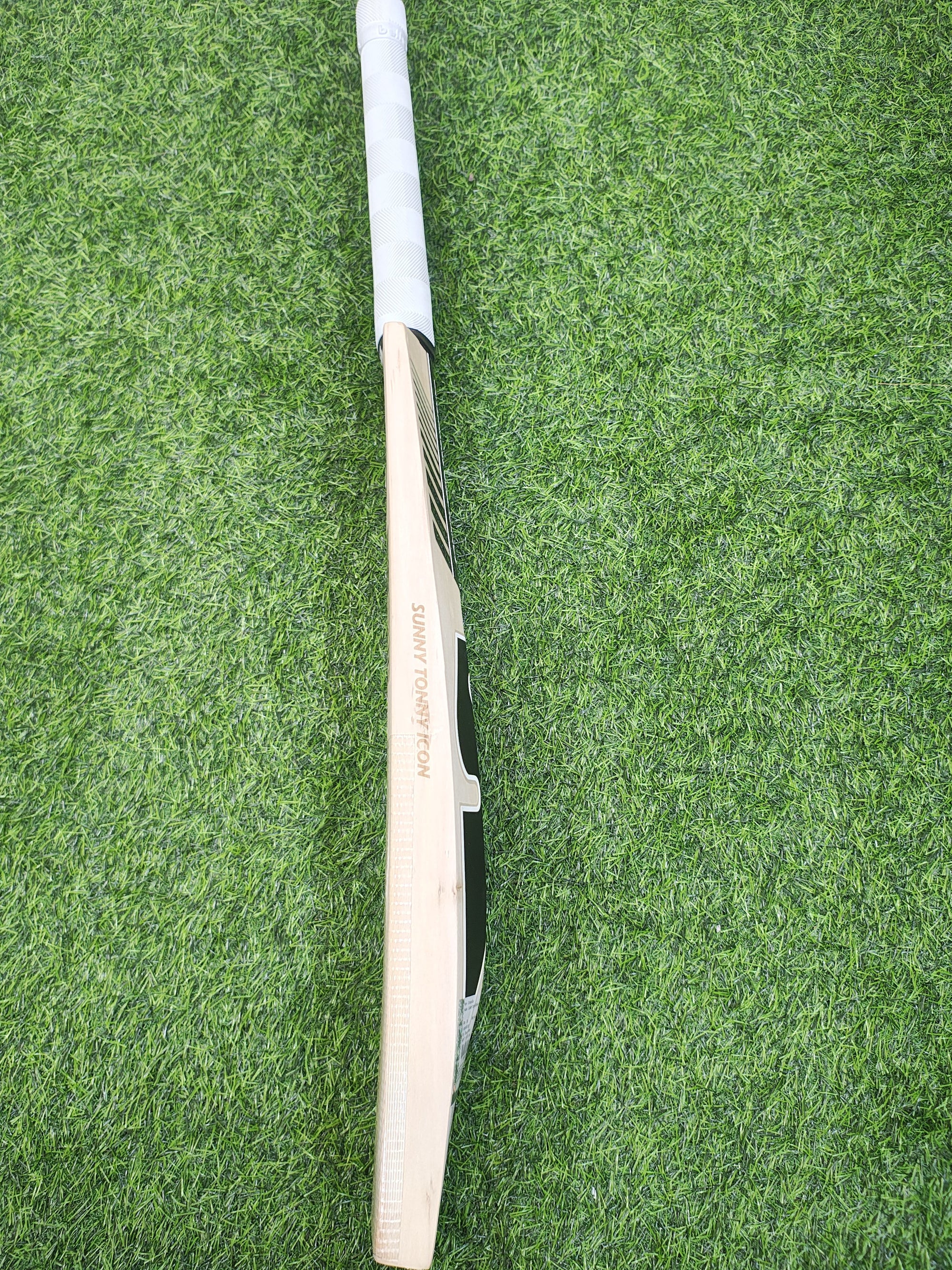 SG Sunny Tunny Icon Black English Willow Cricket Bat | 1178g