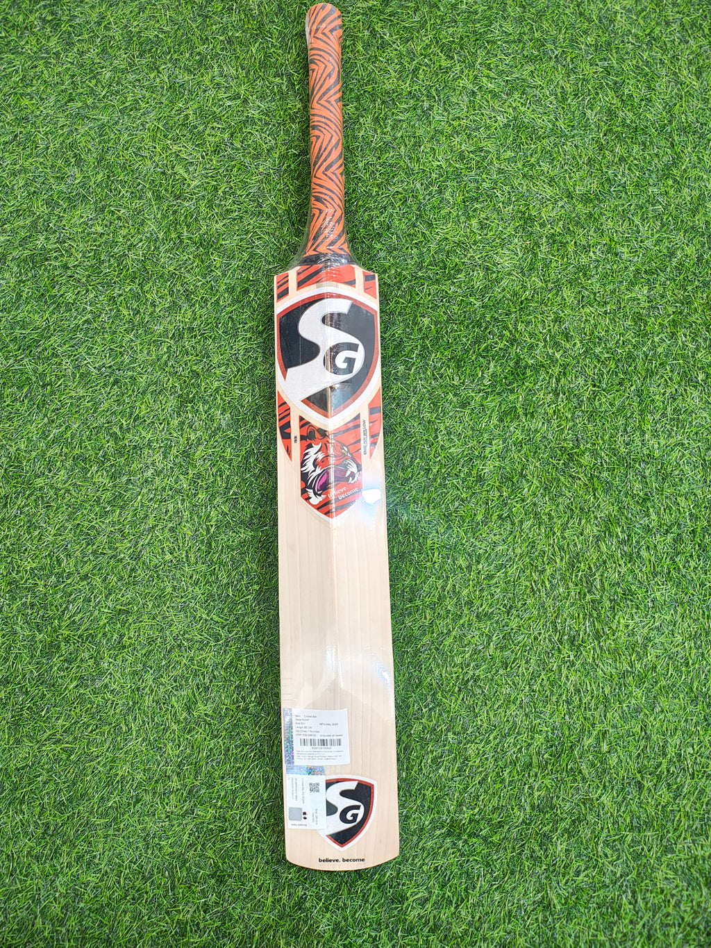 SG Roar English Willow Cricket Bat | 1132g
