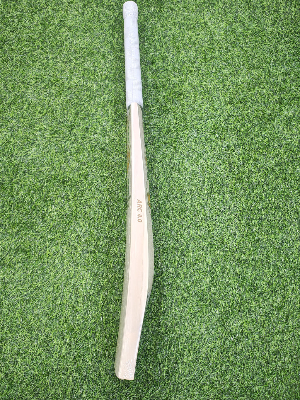 SG Triple Crown Icon 3.0 English Willow Cricket Bat | 1103g