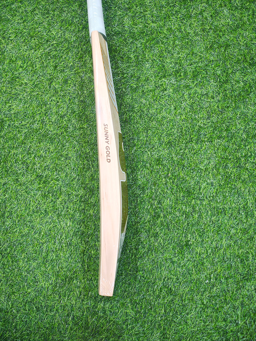 SG Sunny Gold English Willow Cricket Bat | 1145g