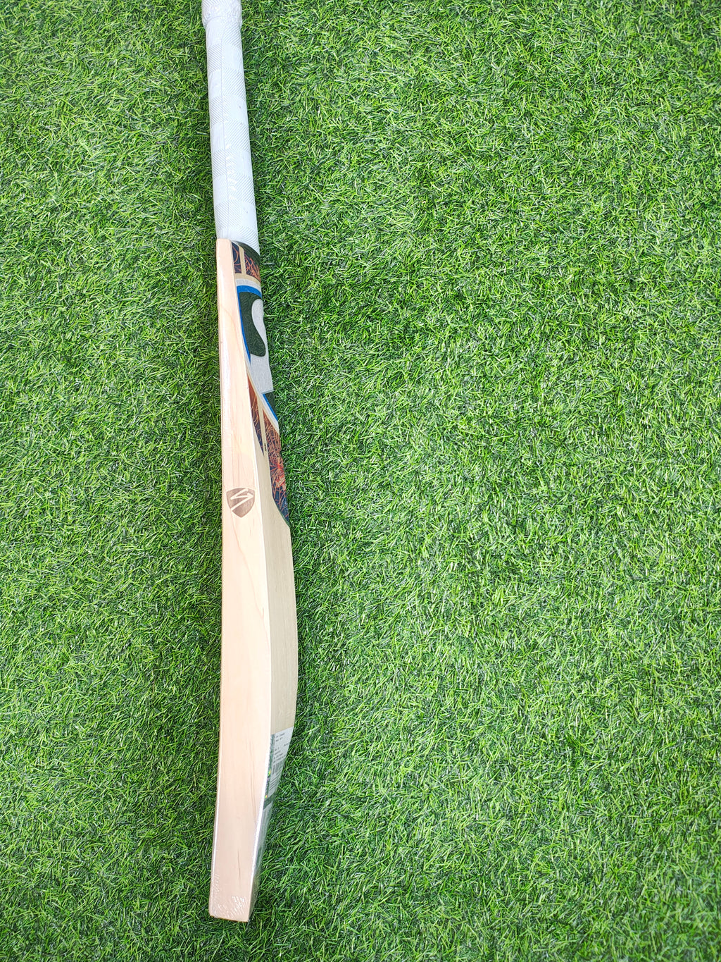 SG RP 17  English Willow Cricket Bat | 1133g