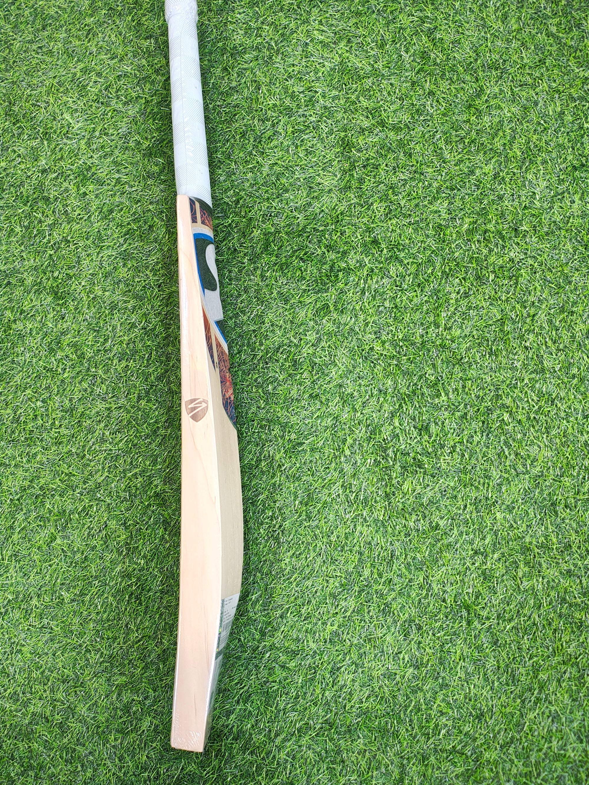 SG RP 17  English Willow Cricket Bat | 1130g