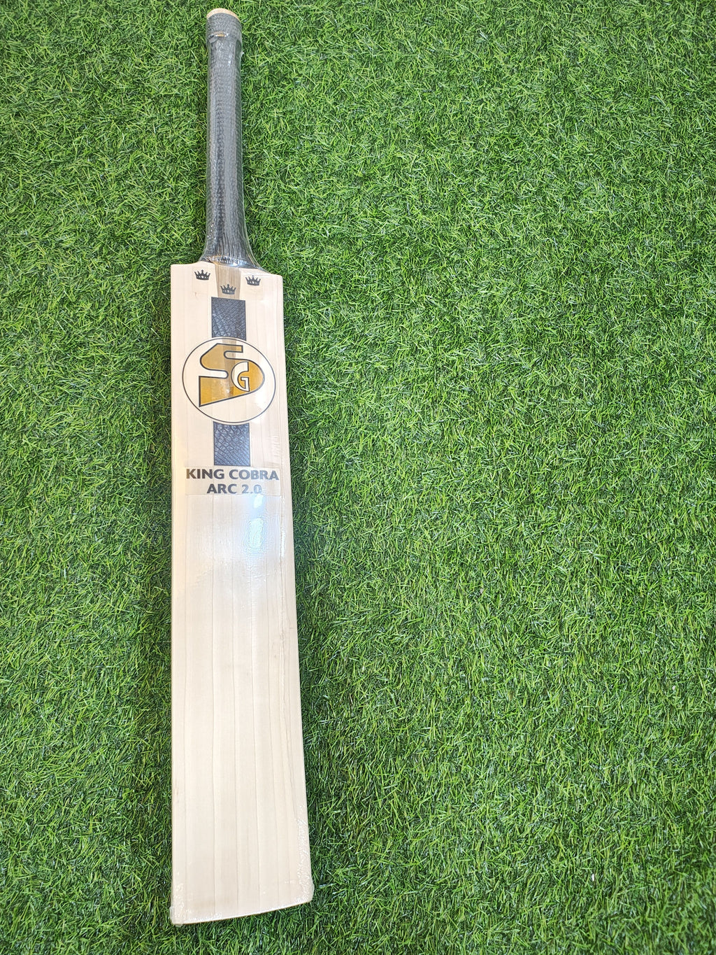 SG King Cobra ARC 2.0  English Willow Cricket Bat | 1098g