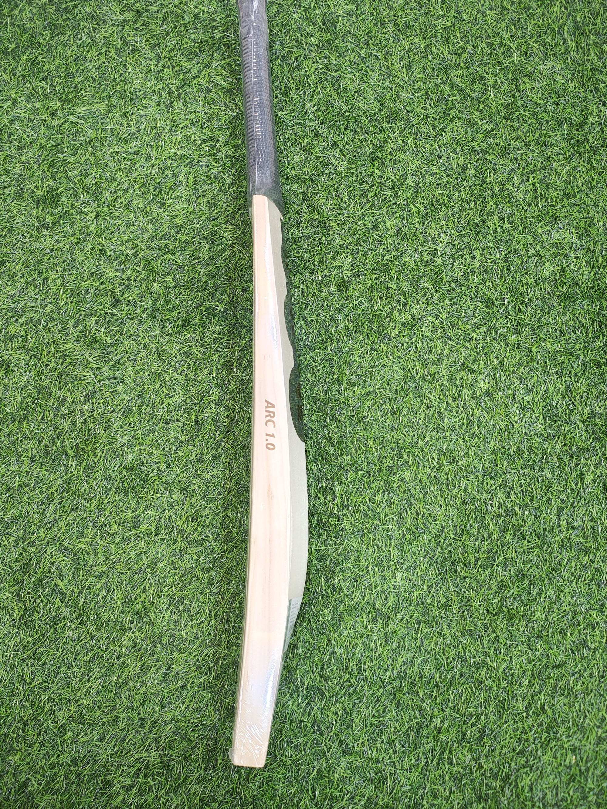 SG King Cobra ARC 1.0 English Willow Cricket Bat | 1125g