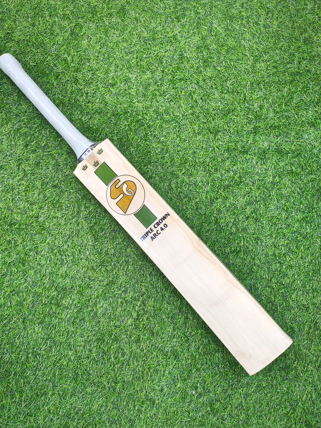 SG Triple Crown Icon 4.0  English Willow Cricket Bat | 1123g