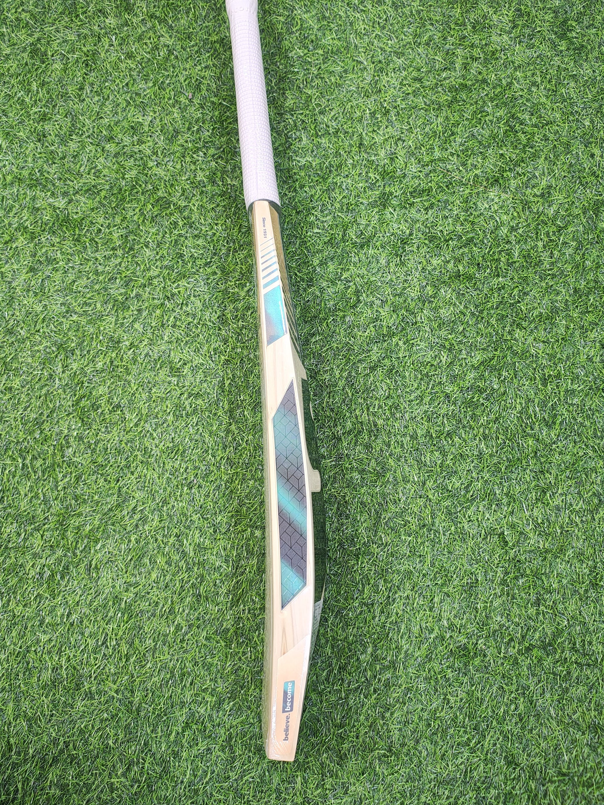 SG Skipper Icon  English Willow Cricket Bat | 1135g