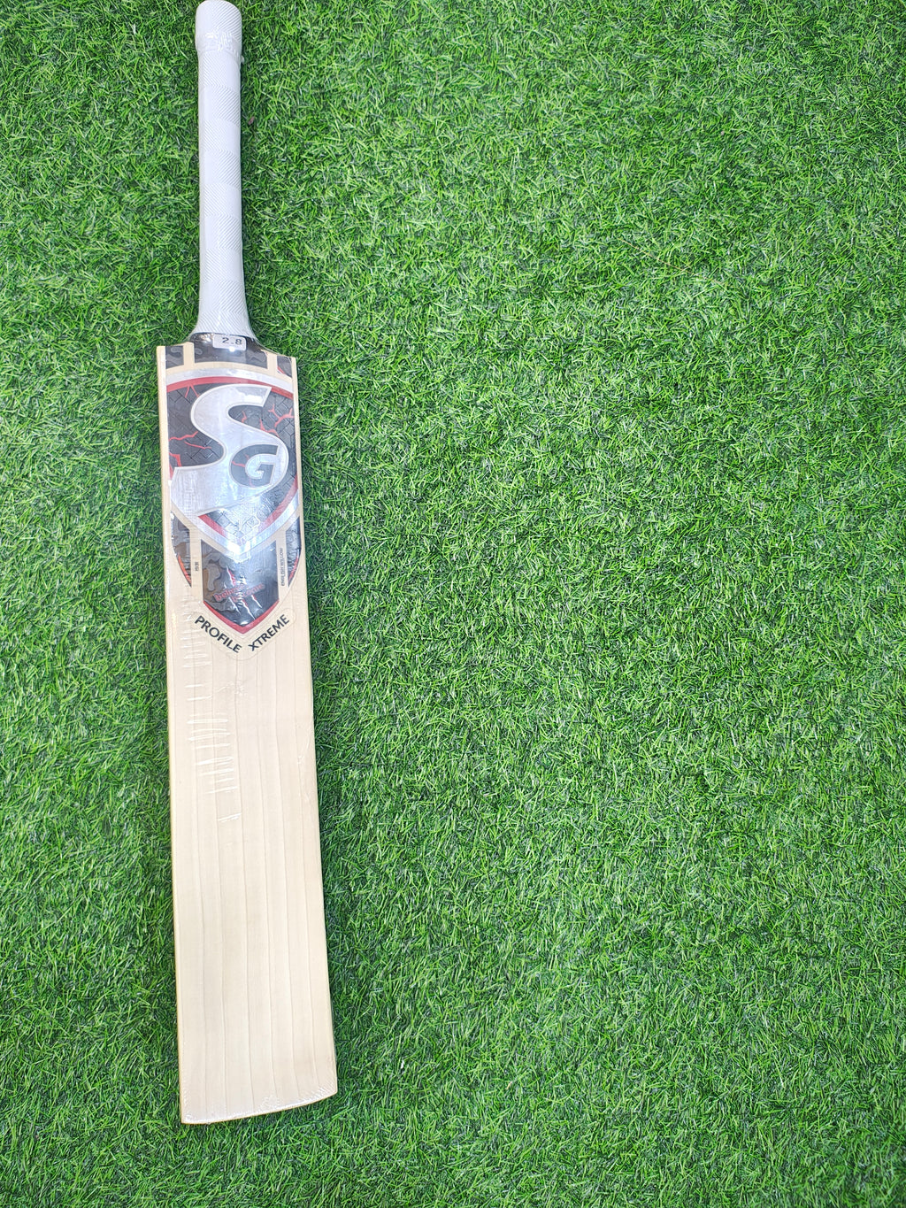 SG Profile Xtreme  English Willow Cricket Bat | 1117g