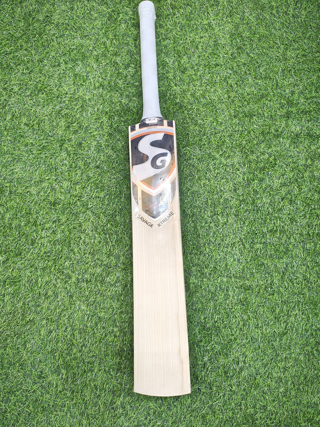 SG Savage Xtreme  English Willow Cricket Bat | 1092g