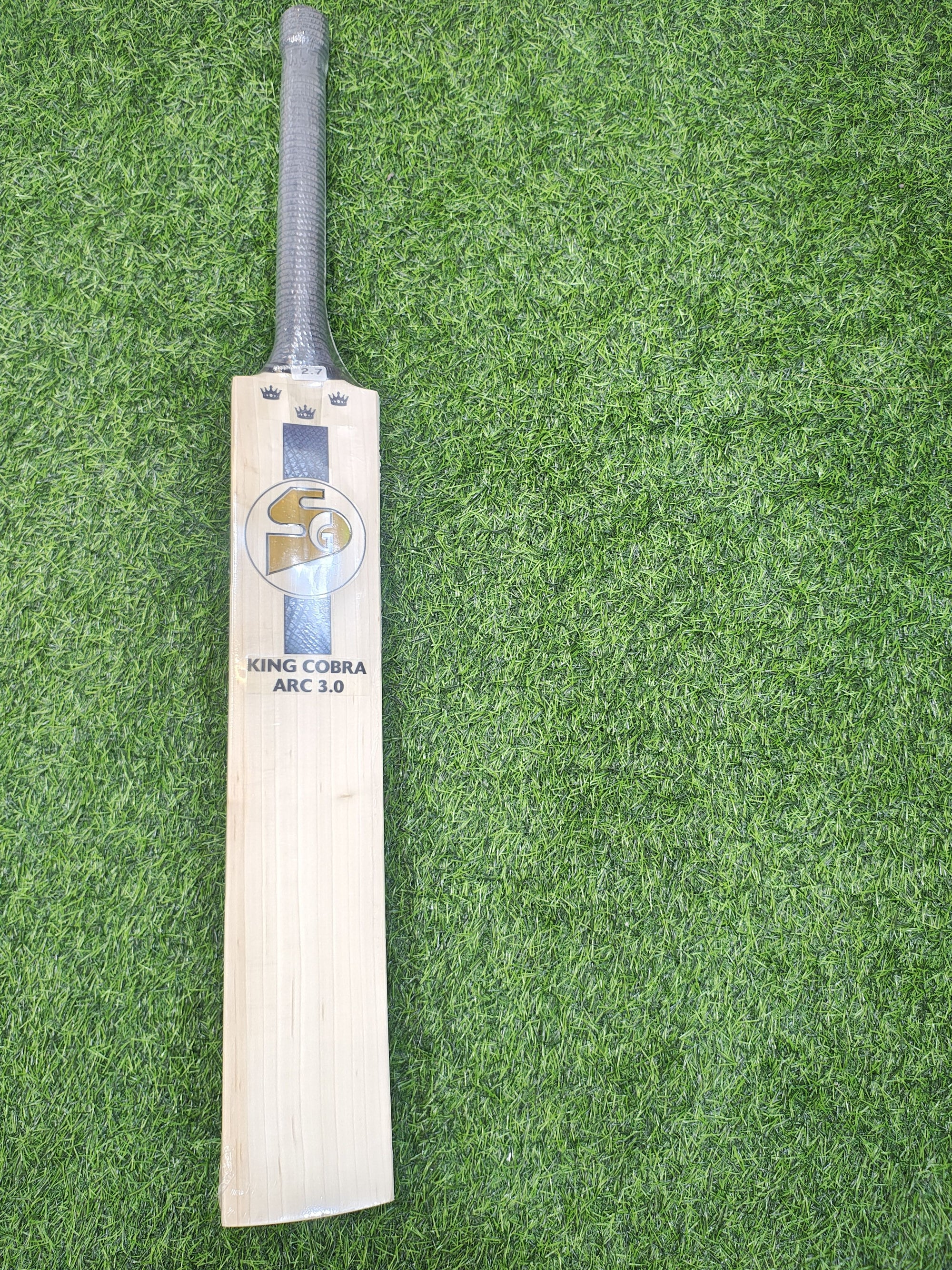 SG King Cobra ARC 3.0 English Willow Cricket Bat | 1120g