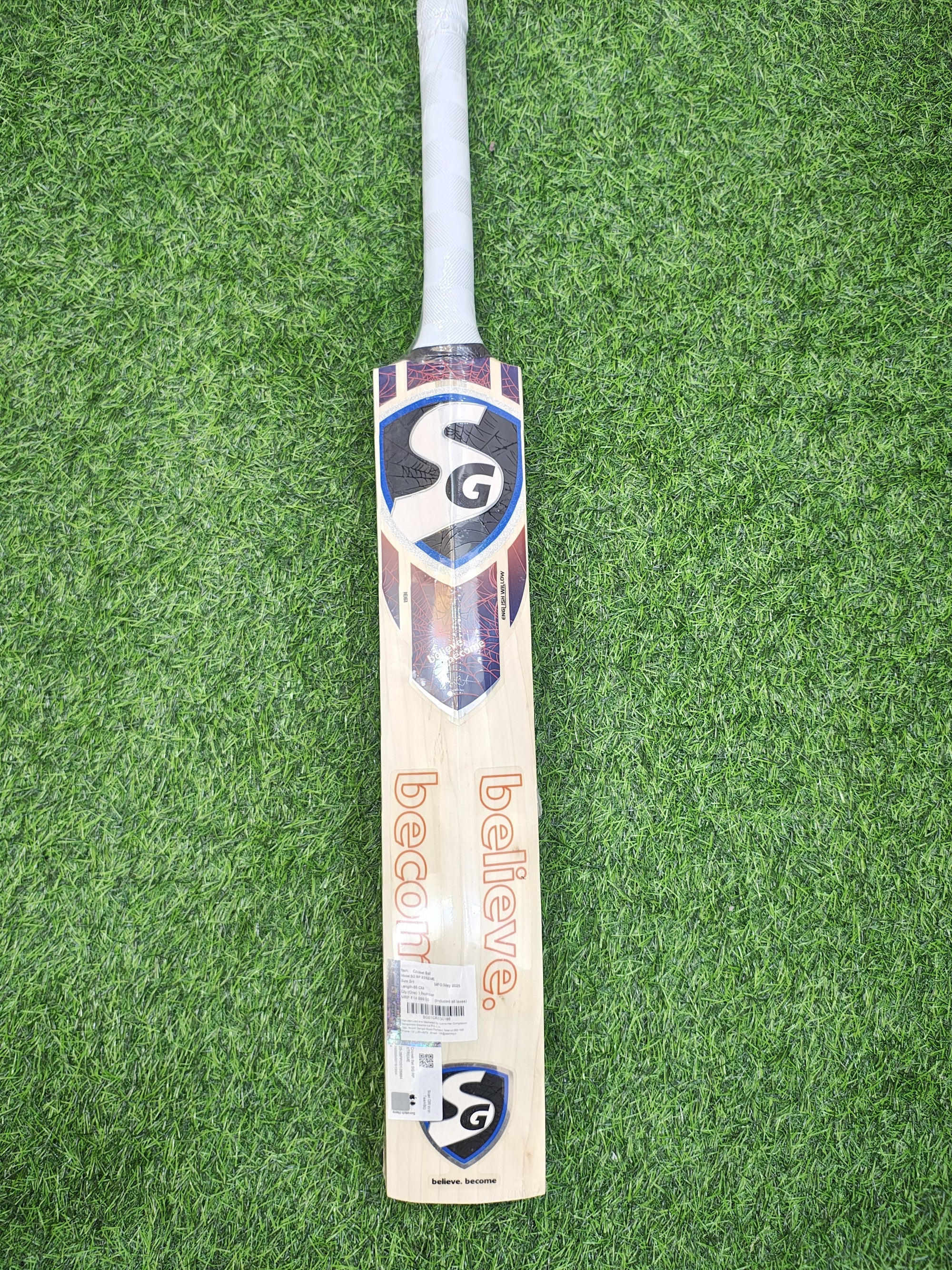 SG RP Xtreme English Willow Cricket Bat | 1113g