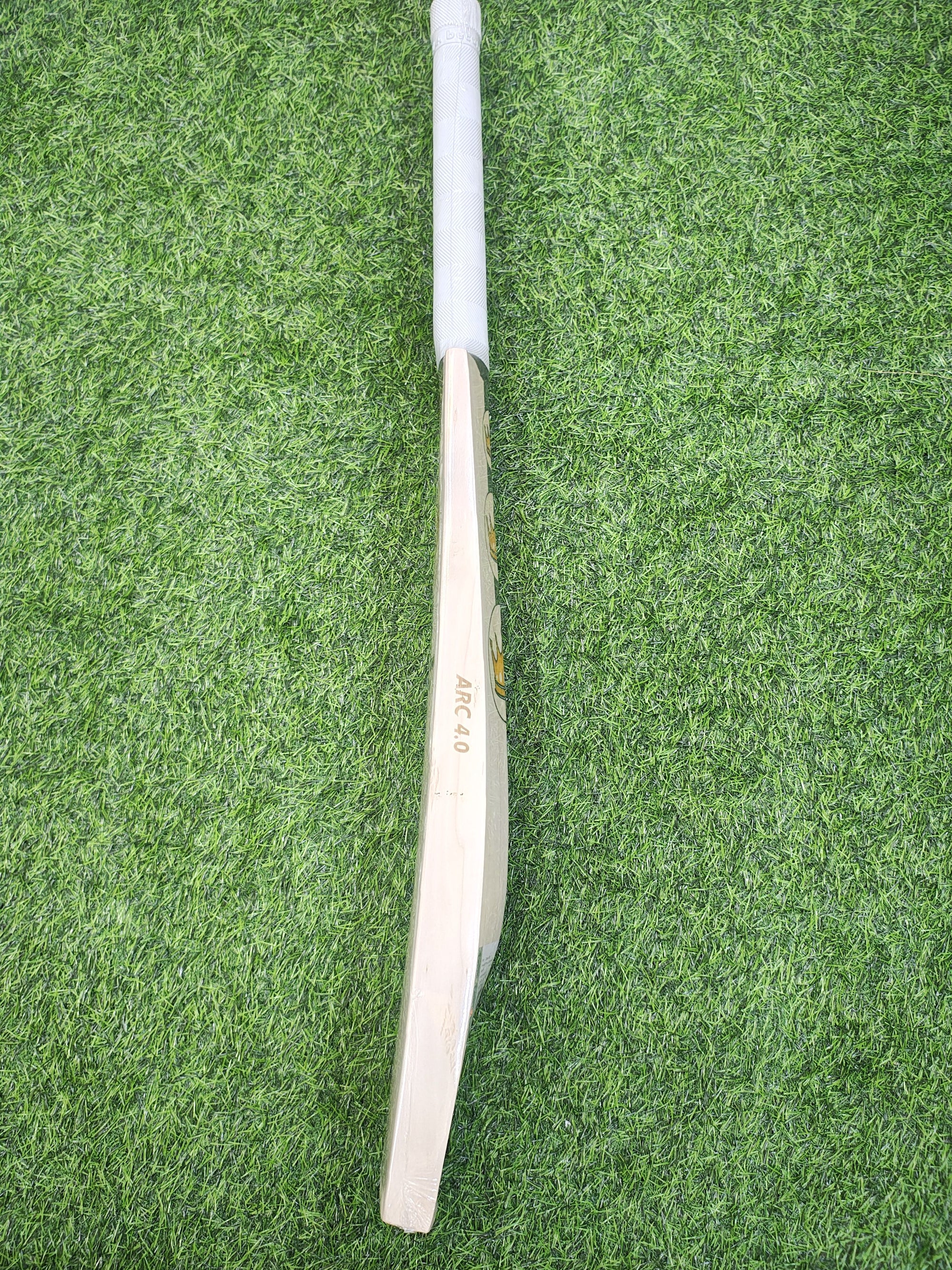 SG Triple Crown Icon 4.0 English Willow Cricket Bat | 1117g