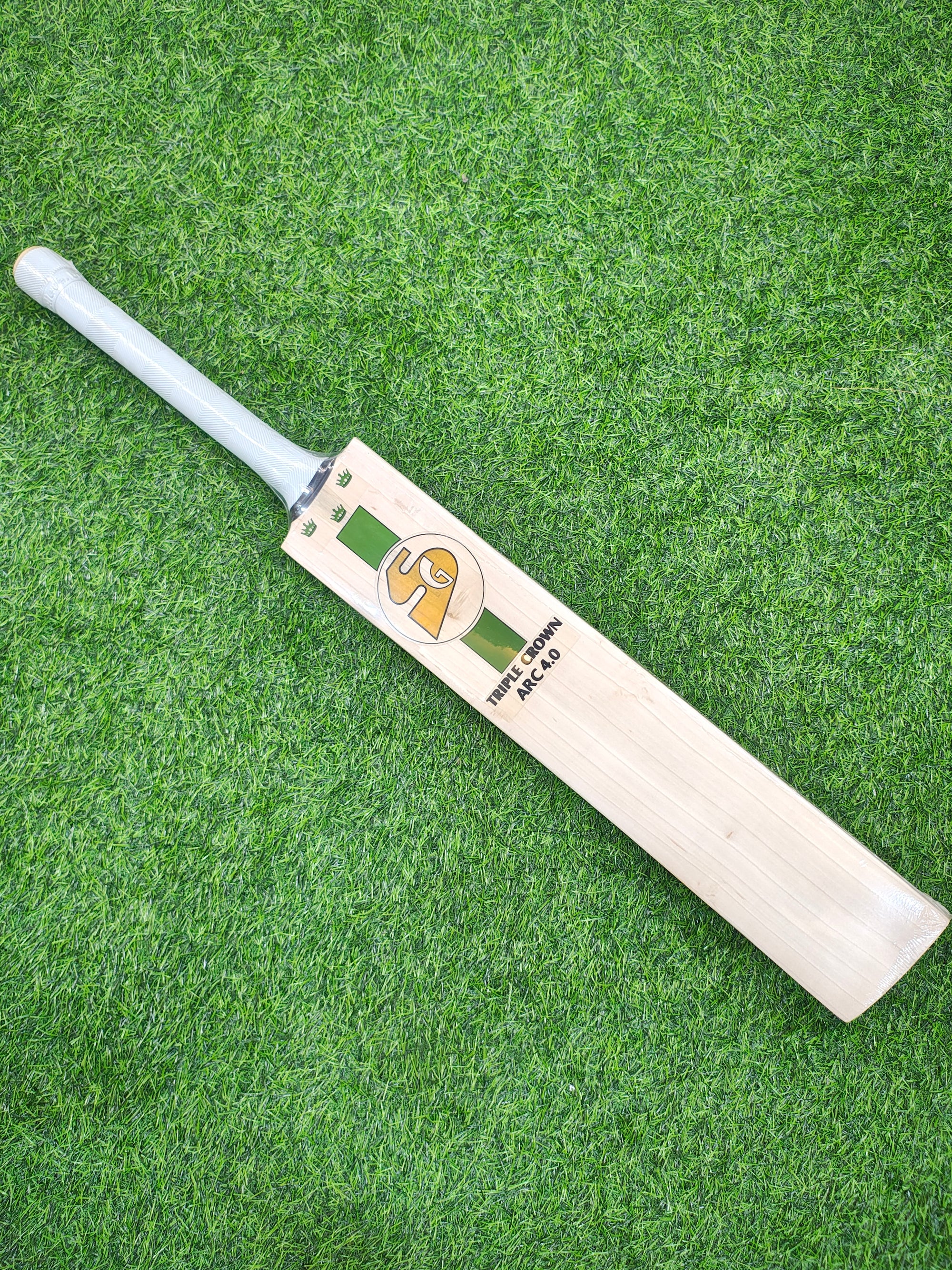 SG Triple Crown Icon 4.0 English Willow Cricket Bat | 1100g