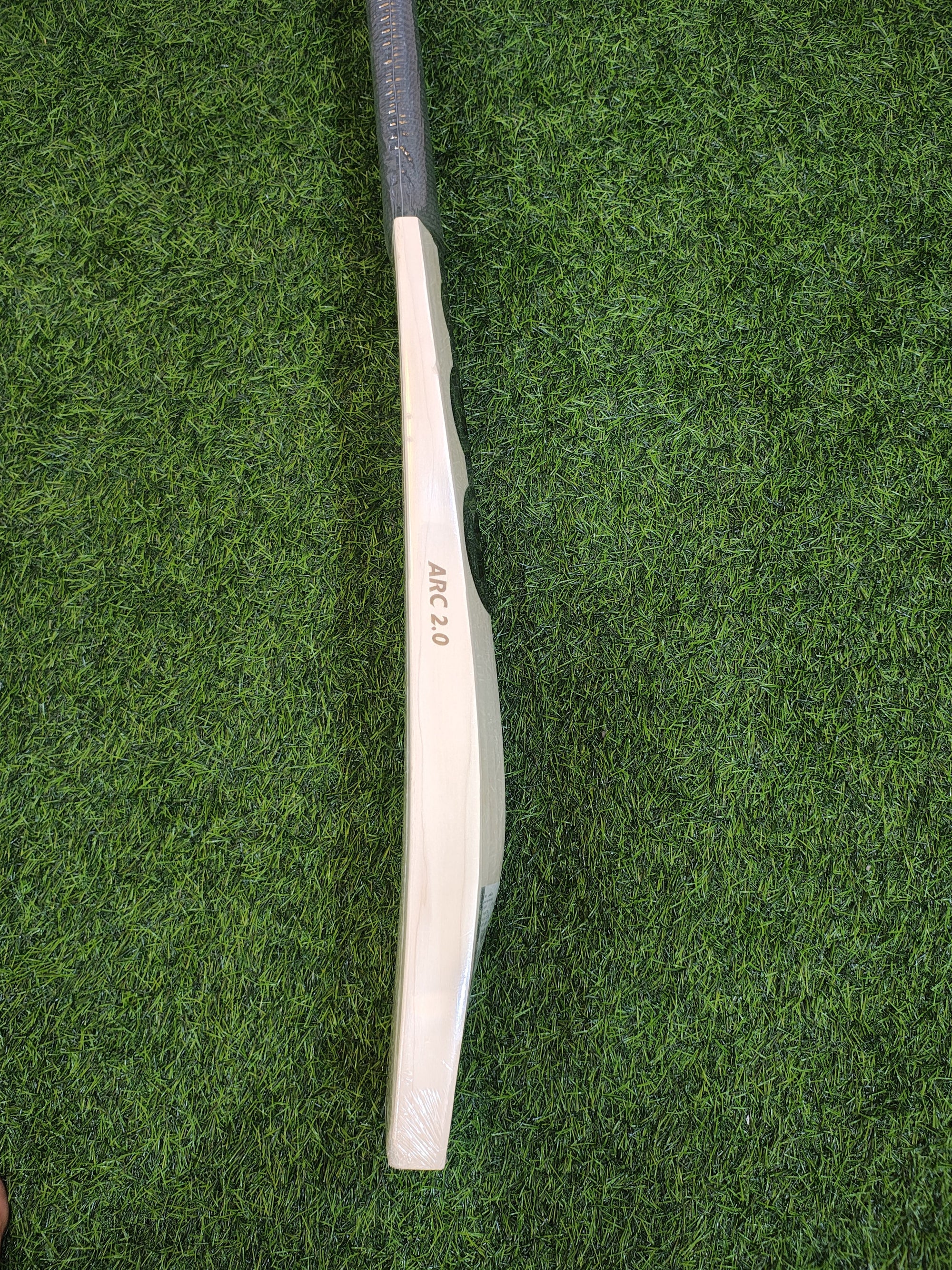 SG King Cobra ARC 2.0  English Willow Cricket Bat | 1098g