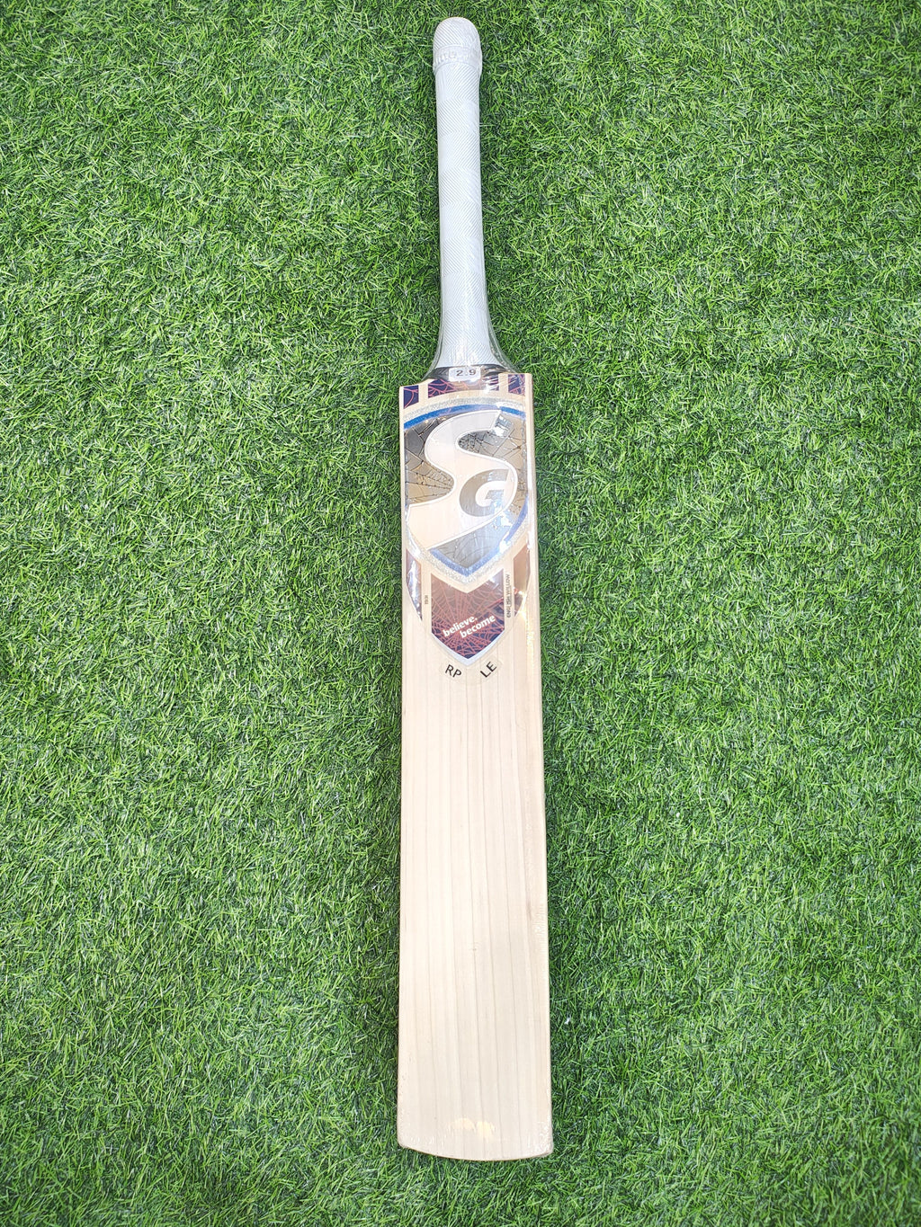 SG RP LE English Willow Cricket Bat | 1155g