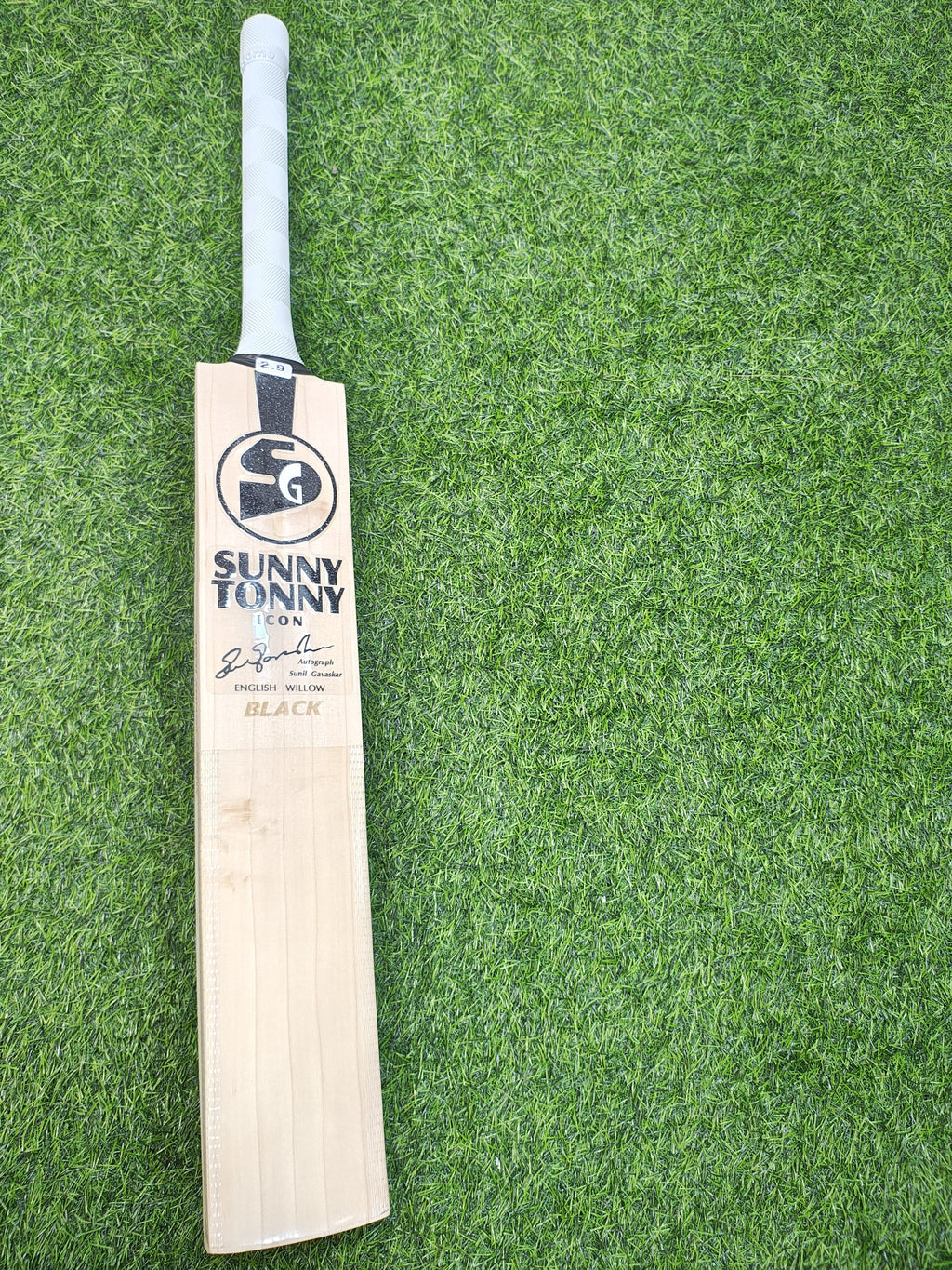 SG Sunny Tunny Icon Black English Willow Cricket Bat | 1178g
