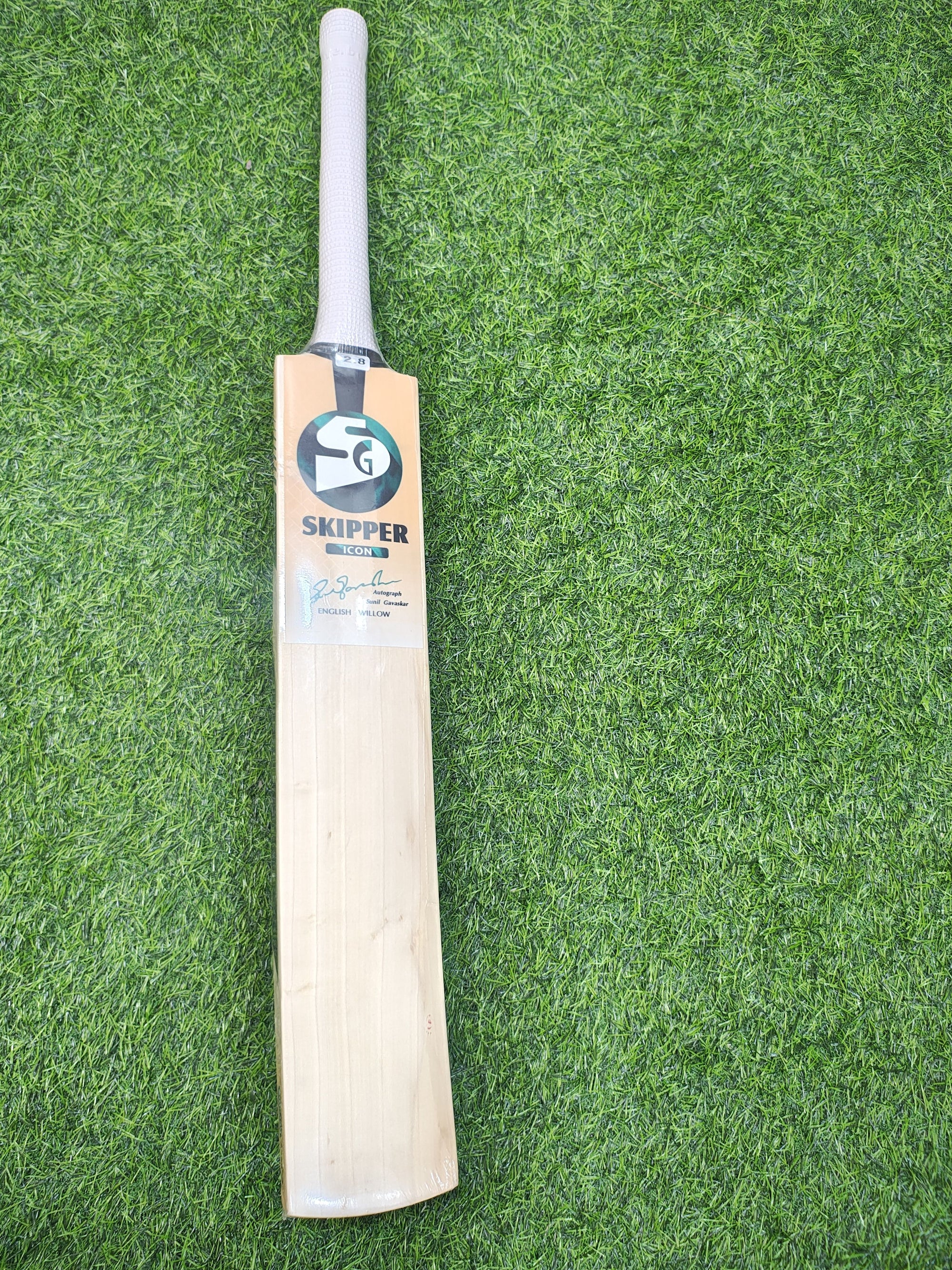SG Skipper Icon  English Willow Cricket Bat | 1135g