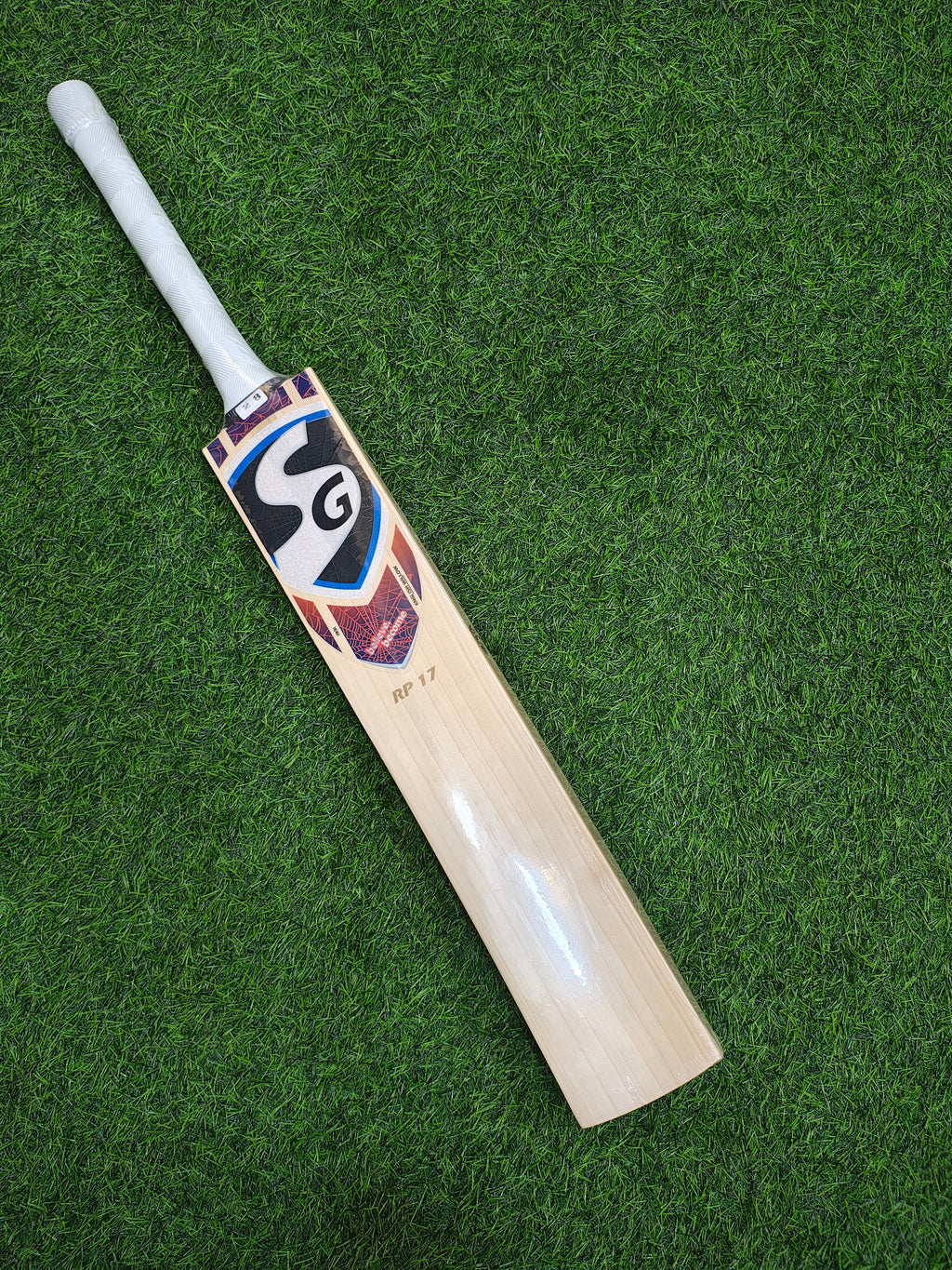 SG RP 17  English Willow Cricket Bat | 1133g