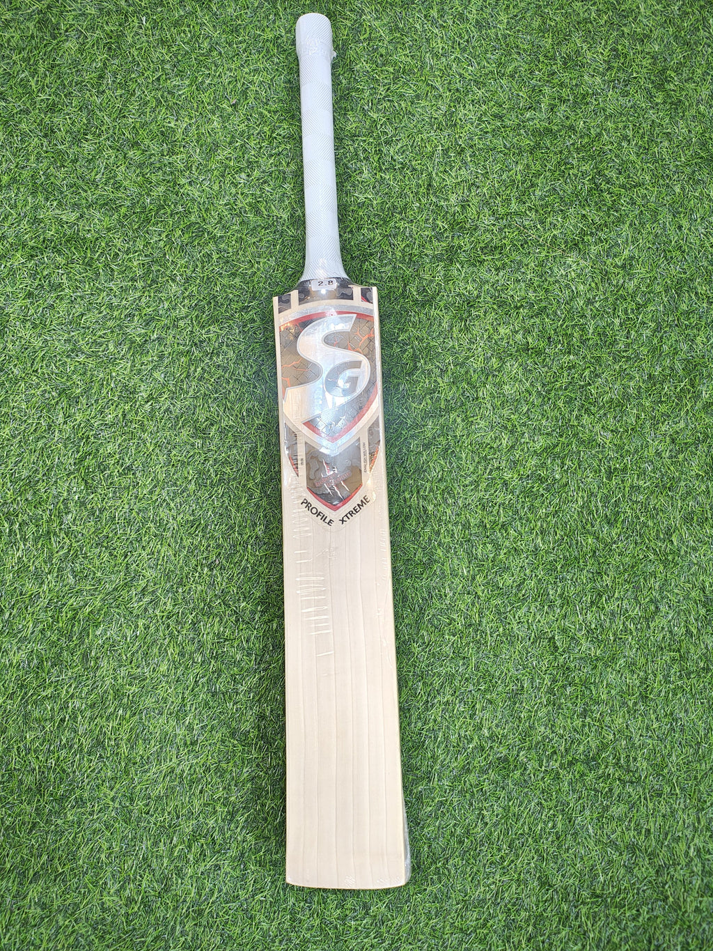 SG Profile Xtreme  English Willow Cricket Bat | 1117g